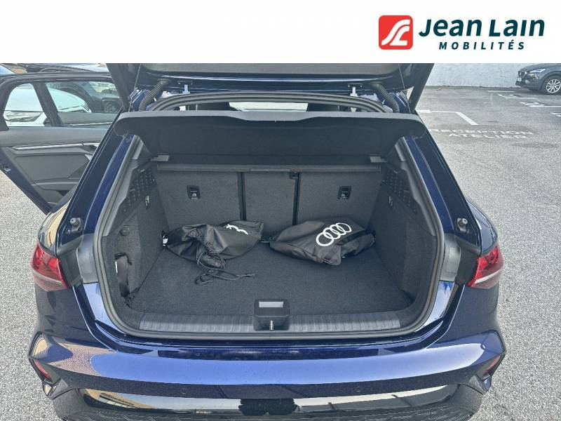 Audi A3 Sportback Sportback 40 TFSI e Hybride rechargeable 204 S tronic 6 S li  occasion  chirolles - photo n10