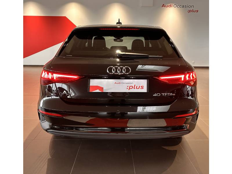 Audi A3 Sportback Sportback 40 TFSIe 204 S tronic 6 Business Executive  occasion  ROISSY-EN-France - photo n4