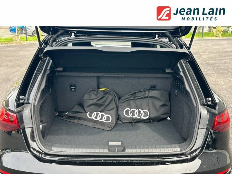 Audi A3 Sportback Sportback 40 TFSIe 204 S tronic 6 Business Executive  occasion à chirolles - photo n°10