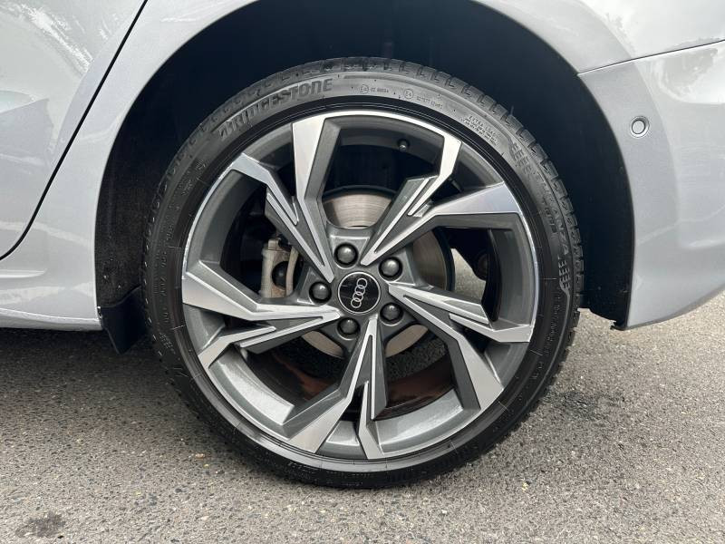 Audi A3 Sportback Sportback 40 TFSIe 204 S tronic 6 Design Luxe  occasion  NANTERRE - photo n10