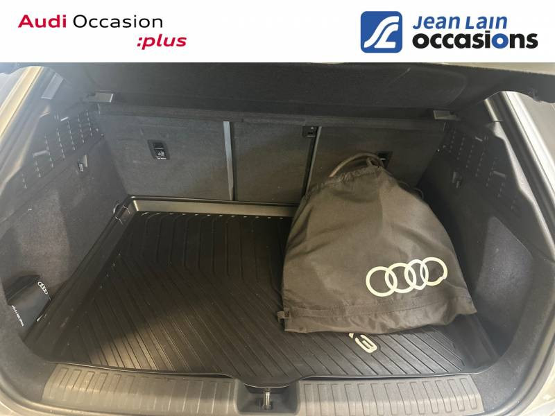 Audi A3 Sportback Sportback 40 TFSIe 204 S tronic 6 Design Luxe  occasion  chirolles - photo n10
