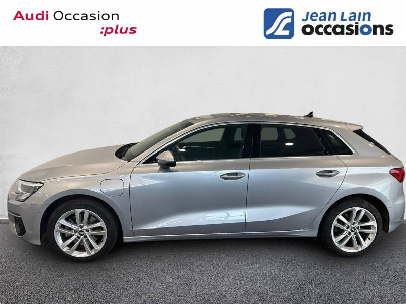 Audi A3 Sportback Sportback 40 TFSIe 204 S tronic 6 Design  occasion  chirolles - photo n8