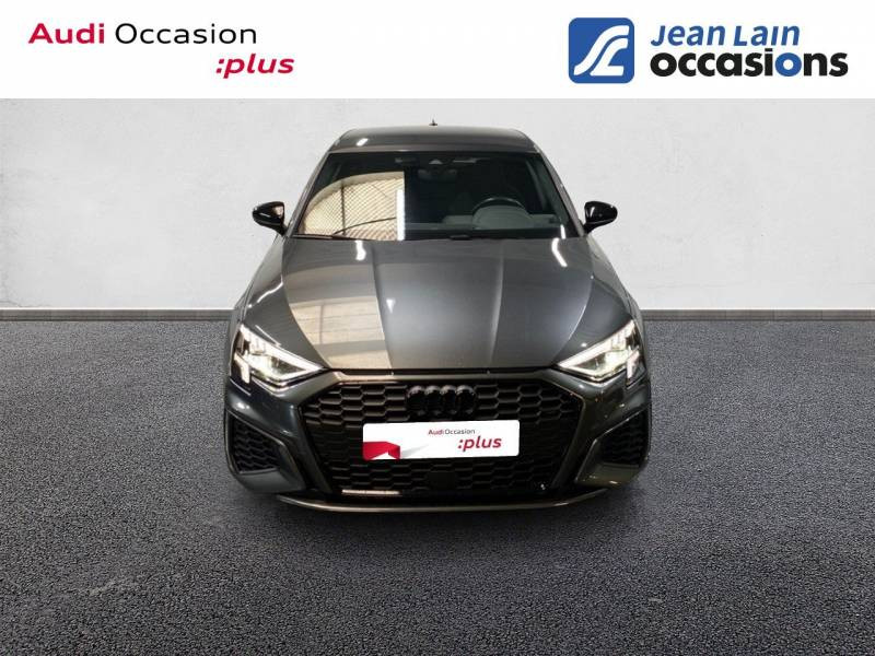 Audi A3 Sportback Sportback 40 TFSIe 204 S tronic 6 S line  occasion  Voiron - photo n2