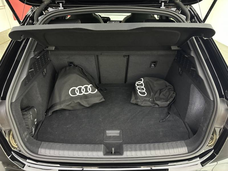 Audi A3 Sportback Sportback 40 TFSIe 204 S tronic 6 S line  occasion  SAINT-OUEN - photo n10