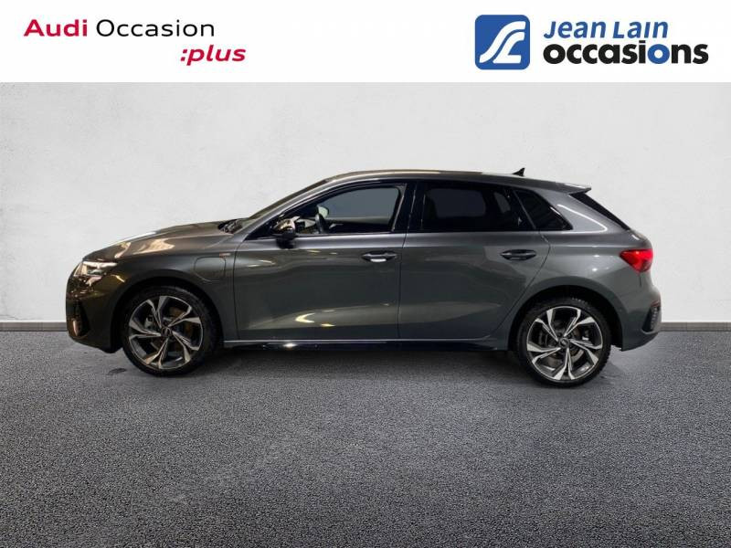 Audi A3 Sportback Sportback 40 TFSIe 204 S tronic 6 S line  occasion  Voiron - photo n8