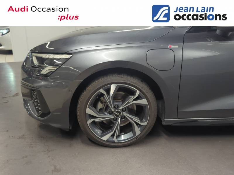 Audi A3 Sportback Sportback 40 TFSIe 204 S tronic 6 S line  occasion  La Motte-Servolex - photo n9