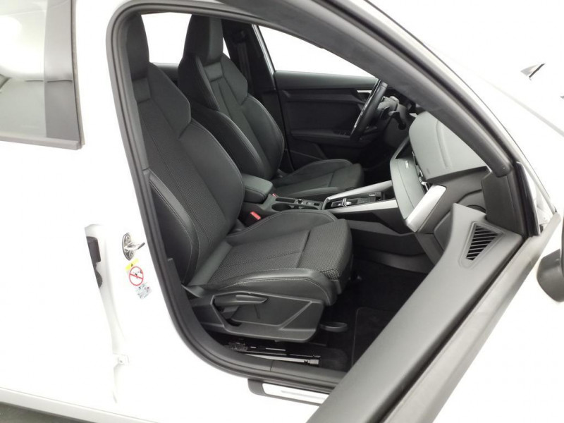 Audi A3 Sportback sportback 40 TFSIe 204 S tronic 6 S line  occasion  Lattes - photo n9
