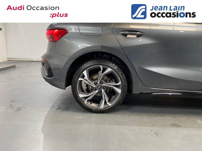 Audi A3 Sportback Sportback 40 TFSIe 204 S tronic 6 S line  occasion  Voiron - photo n9