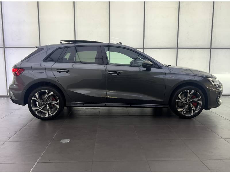 Audi A3 Sportback Sportback 45 TFSI e Hybride rechargeable 272 S tronic 6 S li  occasion  SAINT-OUEN - photo n3