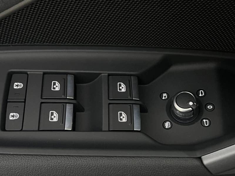 Audi A3 Sportback Sportback 45 TFSI e Hybride rechargeable 272 S tronic 6 S li  occasion  SAINT-OUEN - photo n10