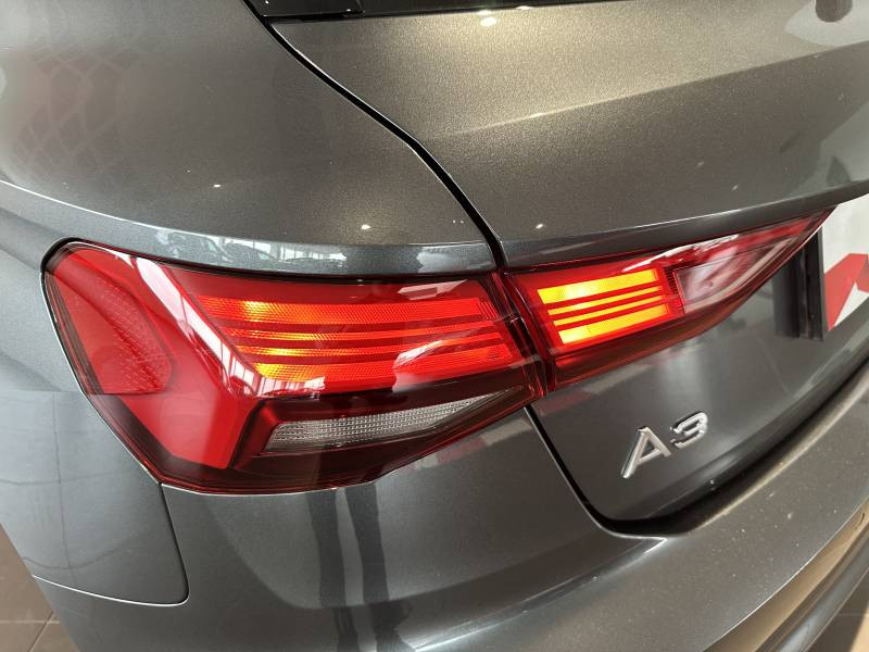 Audi A3 Sportback Sportback 45 TFSIe 245 S tronic 6 Competition  occasion  ROISSY-EN-France - photo n7