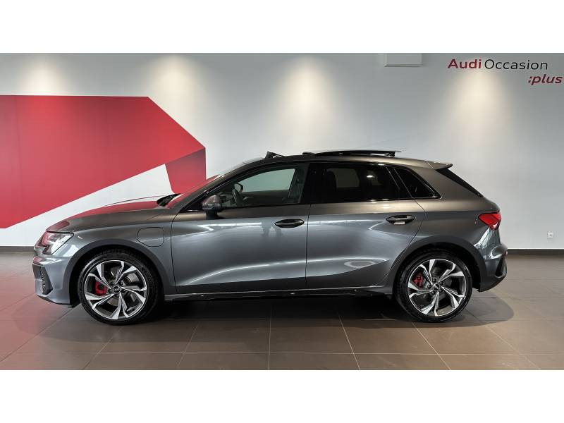 Audi A3 Sportback Sportback 45 TFSIe 245 S tronic 6 Competition  occasion  ROISSY-EN-France - photo n6