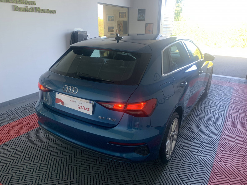 Audi A3 Sportback SPORTBACK A3 Sportback 30 TFSI 110  occasion à Saint-Malo - photo n°4