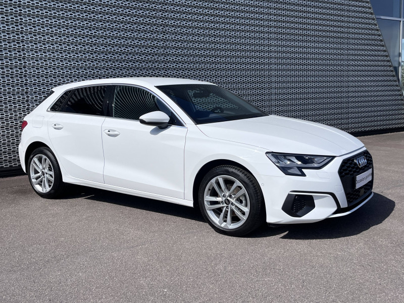 Audi A3 Sportback SPORTBACK A3 Sportback 30 TFSI Mild Hybrid 110 S tronic 7  occasion à VIRE NORMANDIE - photo n°2