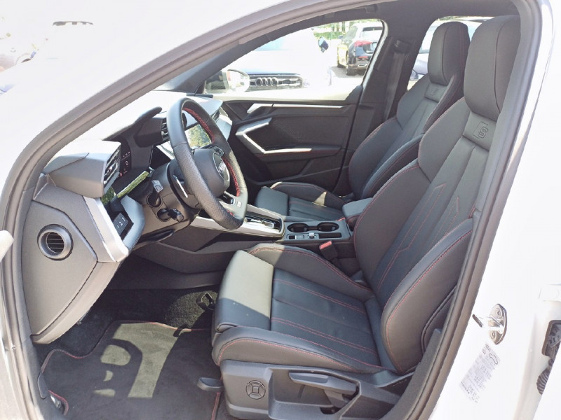 Audi A3 Sportback SPORTBACK A3 Sportback 35 TDI 150 S tronic 7  occasion à Saint Andr-Les-Verges - photo n°10