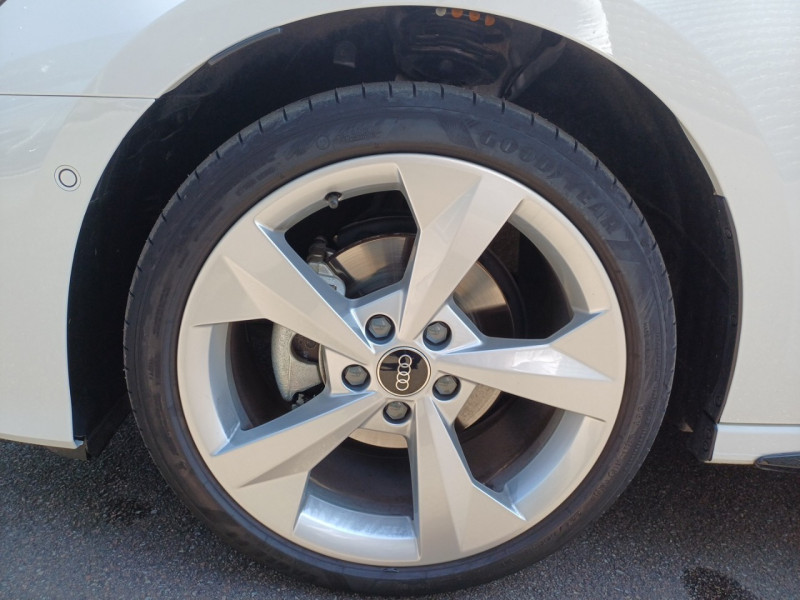 Audi A3 Sportback SPORTBACK A3 Sportback 35 TDI 150 S tronic 7  occasion à Saint Andr-Les-Verges - photo n°9