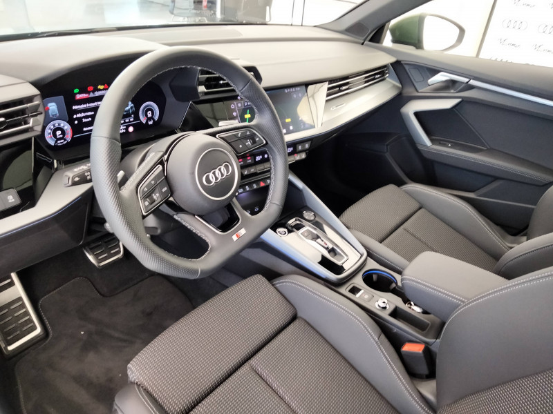 Audi A3 Sportback SPORTBACK A3 Sportback 35 TFSI Mild Hybrid 150 S tronic 7  occasion à Saint Maximin - photo n°3