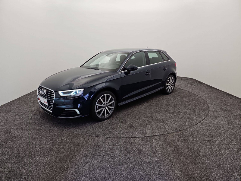 Audi A3 Sportback SPORTBACK A3 Sportback 40 e-tron 204 S tronic 6  occasion à Blois - photo n°1