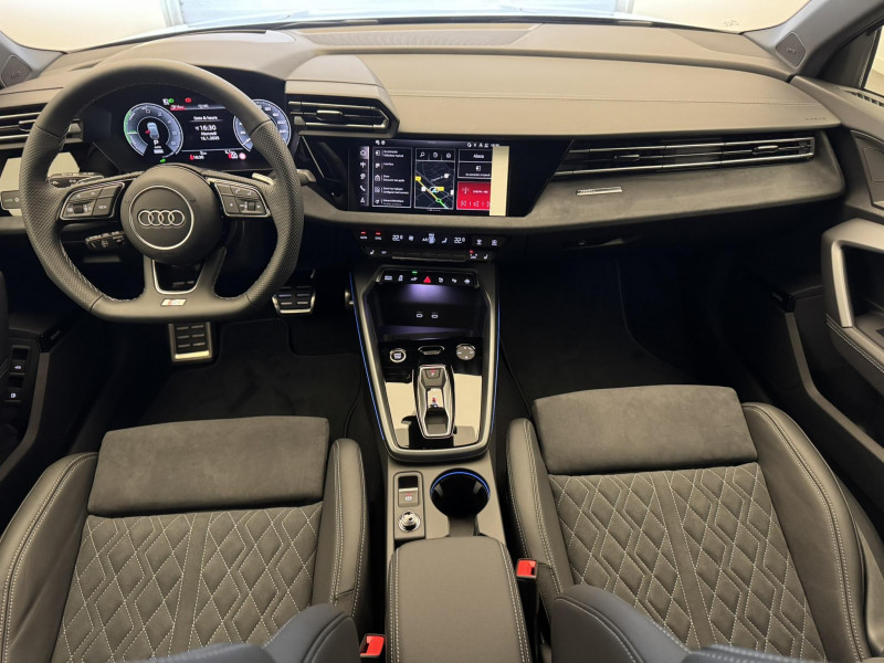 Audi A3 Sportback SPORTBACK A3 Sportback 45 TFSI e Hybride rechargeable 272 S   occasion à Mâcon - photo n°10