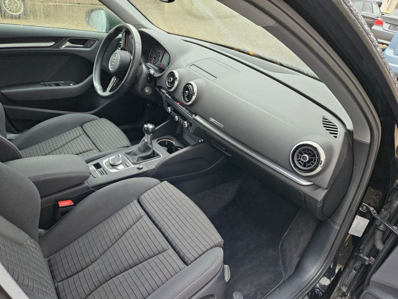 Audi A3 Sportback TFSI 115 BVM  occasion  Beaupuy - photo n4