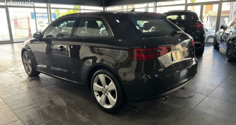 Audi A3 1.6 TDI 105 Ch Ambition Luxe Sièges chauffants Regulateur de 2014 - photo n°3 Audi A3 1.6 TDI 105 Ch Ambition Luxe Sièges chauffants Regulateur de  occasion à Nevers - photo n°3