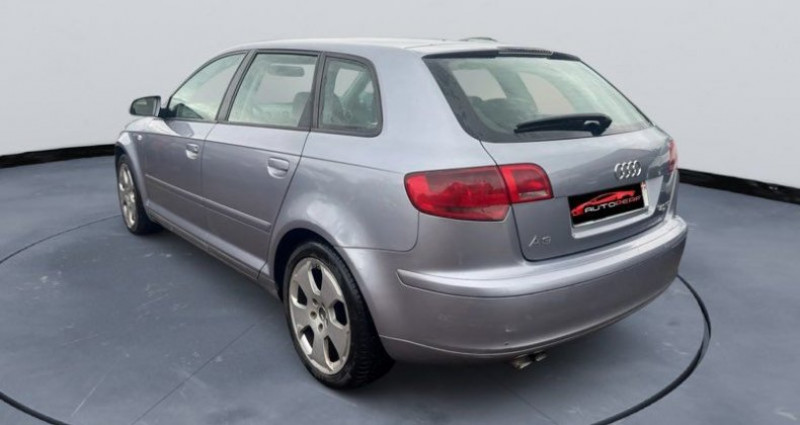 Audi A3 2.0 TDI 140CH Climatisation Régulateur 2006 - photo n°4 Audi A3 2.0 TDI 140CH Climatisation Régulateur  occasion à Nevers - photo n°4