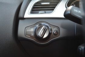 Audi A4 Avant 2.0 TDI 150CH CLEAN DIESEL DPF BUSINESS LINE MULTITRONIC EUR  occasion � Toulouse - photo n�17