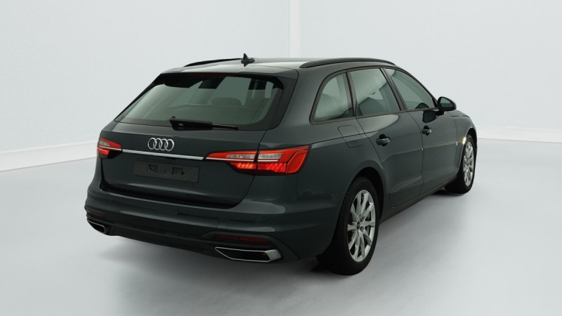 Audi A4 Avant 35 TFSI 150 S tronic 7 Design 2022 - photo n°7 Audi A4 Avant 35 TFSI 150 S tronic 7 Design  occasion à SAINT-GREGOIRE - photo n°7
