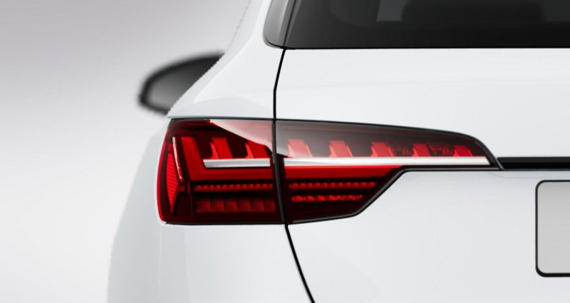 Audi A4 Avant S line 30 TDI S tronic  - photo n°7 Audi A4 Avant S line 30 TDI S tronic  occasion à LEIMBACH - photo n°7