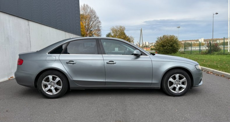 Audi A4 2.0 TDI 16V FAP Multitronic 143 cv - Régulateur / Attelage / 2010 - photo n°6 Audi A4 2.0 TDI 16V FAP Multitronic 143 cv - Régulateur / Attelage /  occasion à Saint-Dizier - photo n°6