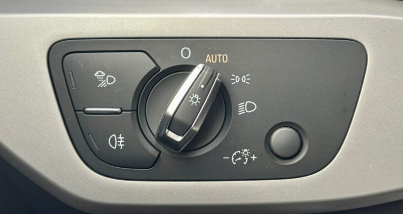 Audi A4 BUSINESS 30 TDI 136 S tronic 7 Line 2021 - photo n°6 Audi A4 BUSINESS 30 TDI 136 S tronic 7 Line  occasion à SAUTRON - photo n°6
