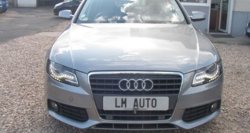 Audi A4 IV 2.0 TDI 143 AMBITION LUXE MULTITRONIC 2010 - photo n°5 Audi A4 IV 2.0 TDI 143 AMBITION LUXE MULTITRONIC  occasion à GAGNY - photo n°5