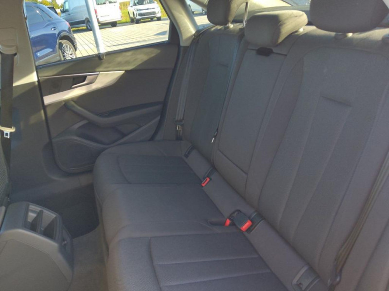 Audi A4 Limousine 35 TDI S tronic Standh Head Up ACC 2020 - photo n°13 Audi A4 Limousine 35 TDI S tronic Standh Head Up ACC  occasion à L'Union - photo n°13