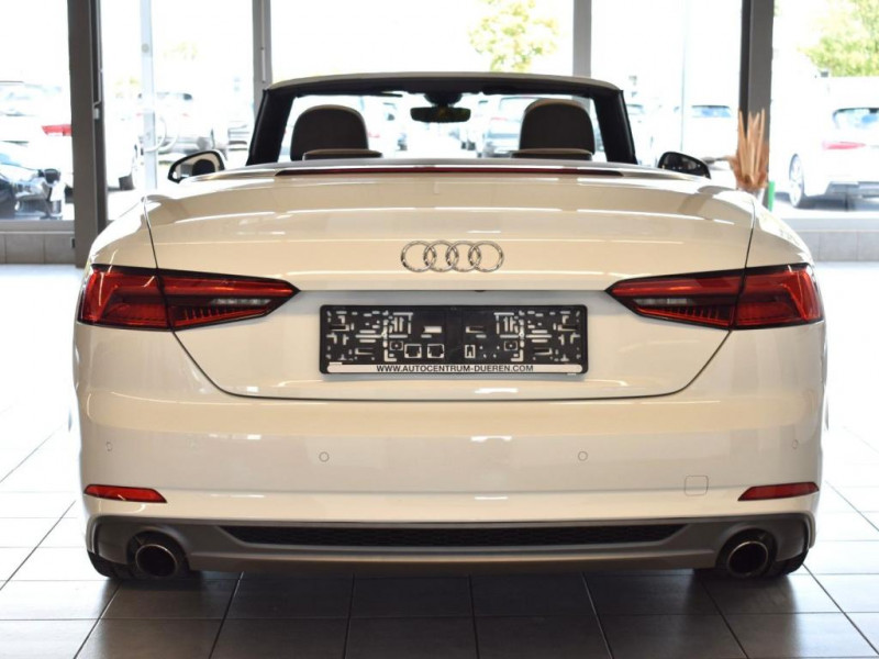 Audi A5 Cabriolet Cabriolet S-LINE/LED/ALCAN/NAVI/DIGITALCOCKP. 2017 - photo n°9 Audi A5 Cabriolet Cabriolet S-LINE/LED/ALCAN/NAVI/DIGITALCOCKP.  occasion à L'Union - photo n°9