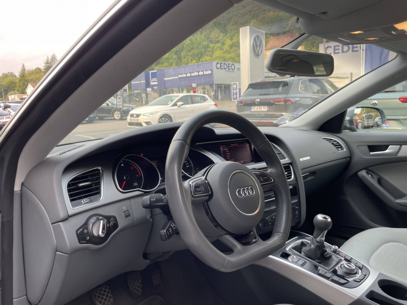Audi A5 Sportback A5 Sportback 2.0 TDI 143 Attraction 5p  occasion  Figeac - photo n8