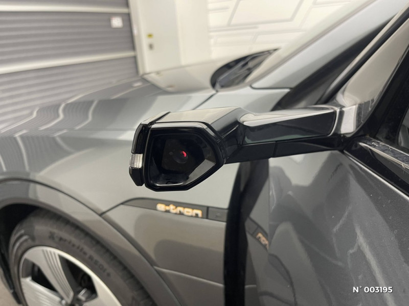 Audi e-tron Sportback e-tron Sportback 55 quattro 408 ch  occasion  Brie-Comte-Robert - photo n14
