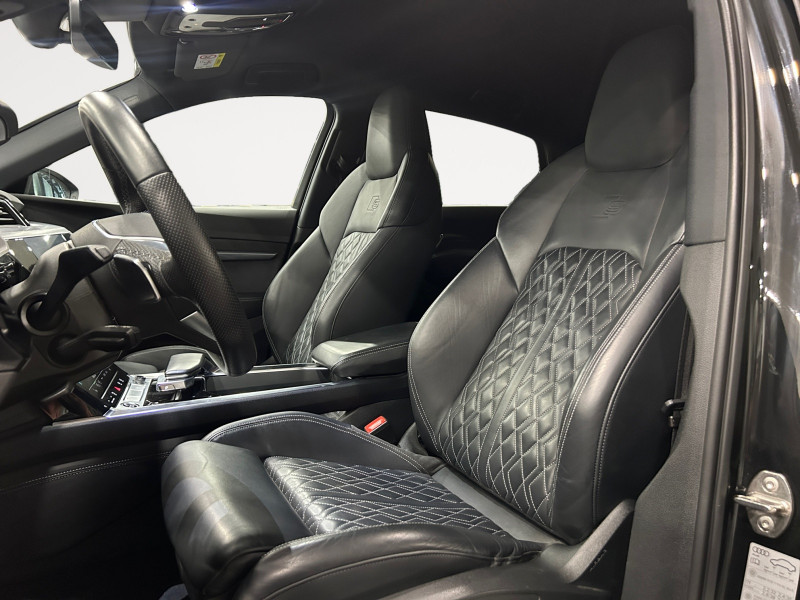 Audi E-tron SPORTBACK e-tron Sportback 55 quattro 408 ch  occasion  Lyon - photo n10