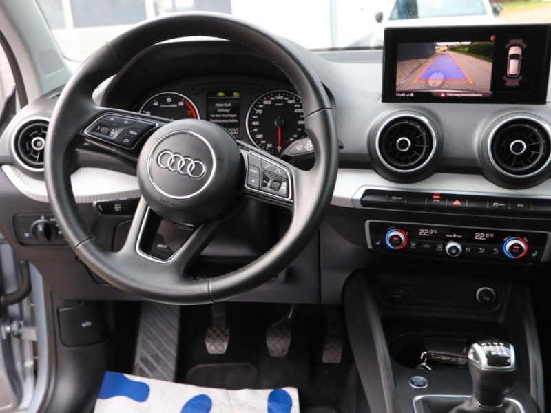 Audi Q2 30 TFSI Navi LED Kamera DAB SHZ MFL BT 2023 - photo n°11 Audi Q2 30 TFSI Navi LED Kamera DAB SHZ MFL BT  occasion à L'Union - photo n°11