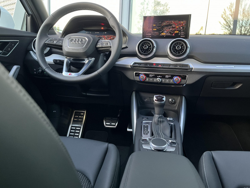 Audi Q2 Q2 35 TFSI 150 S tronic 7 S line 5p 2023 - photo n°14 Audi Q2 Q2 35 TFSI 150 S tronic 7 S line 5p  occasion à Onet-le-Château - photo n°14