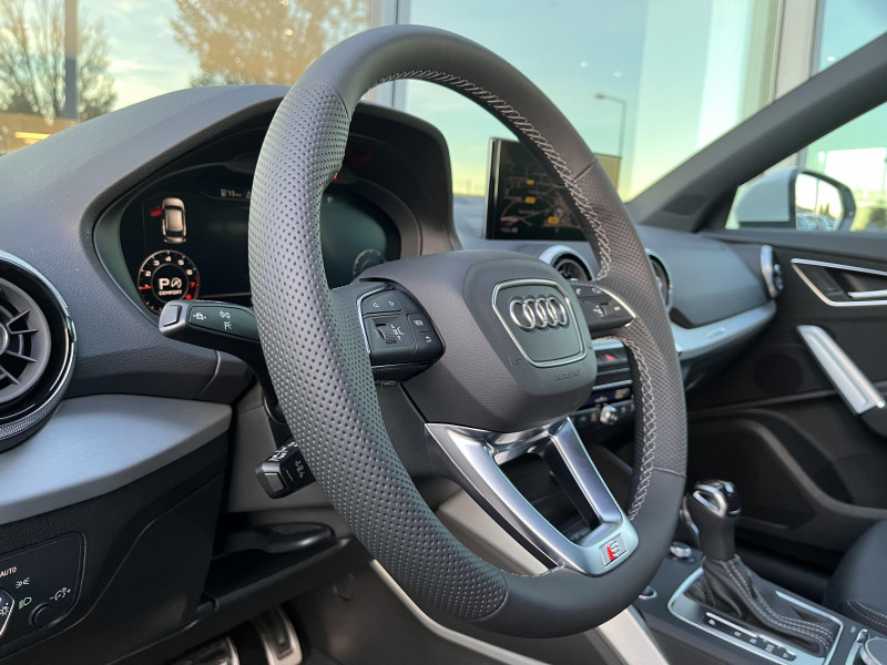 Audi Q2 Q2 35 TFSI 150 S tronic 7 S line 5p 2023 - photo n°7 Audi Q2 Q2 35 TFSI 150 S tronic 7 S line 5p  occasion à Onet-le-Château - photo n°7