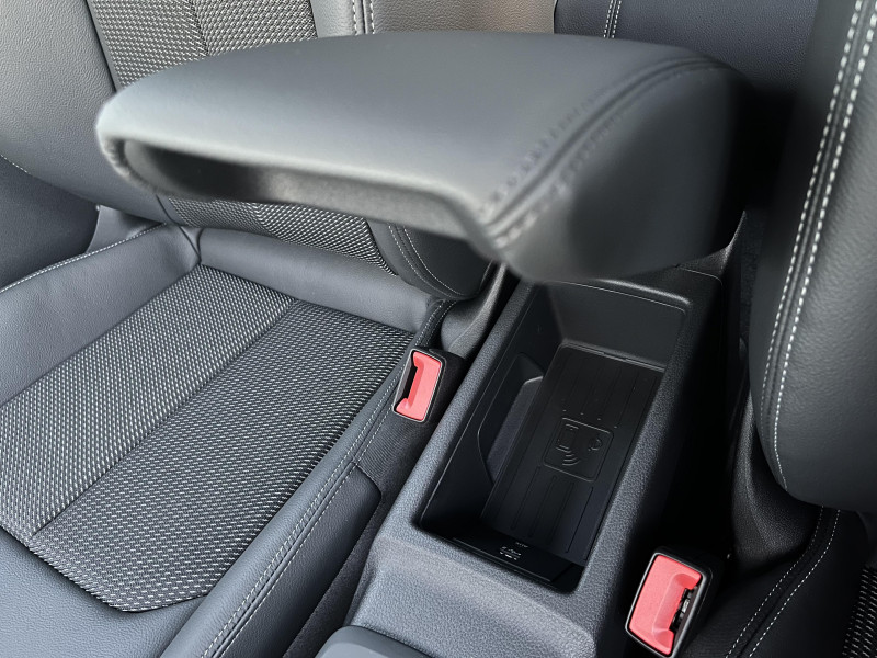 Audi Q2 Q2 35 TFSI 150 S tronic 7 S line 5p 2023 - photo n°5 Audi Q2 Q2 35 TFSI 150 S tronic 7 S line 5p  occasion à Onet-le-Château - photo n°5