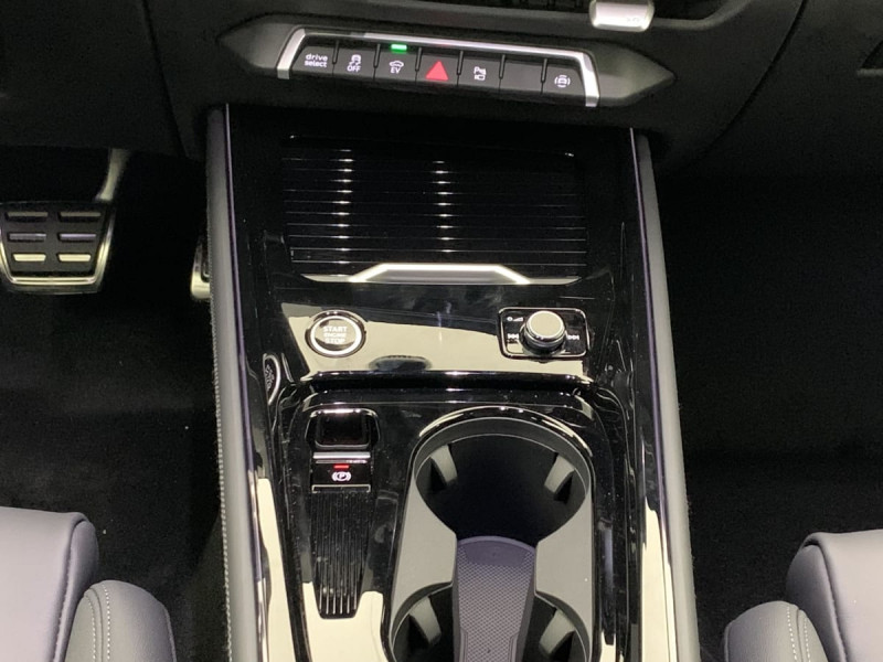 Audi Q3 Sportback E-HYBRID 272 CH S TRONIC 6 S LINE  occasion � SAINT-GREGOIRE - photo n�15
