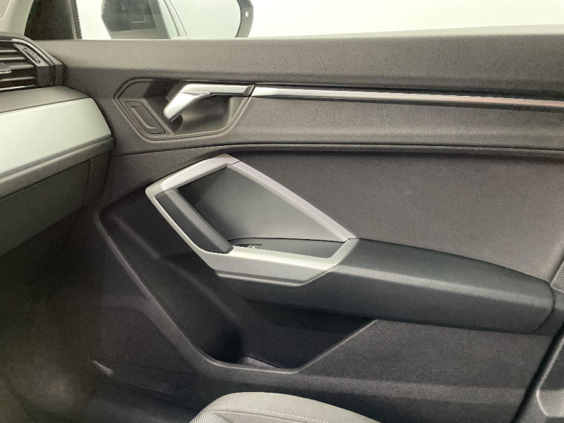 Audi Q3 Sportback Q3 Sportback 35 TDI 150 ch S tronic 7 Business line  occasion � Saint-Quentin - photo n�19