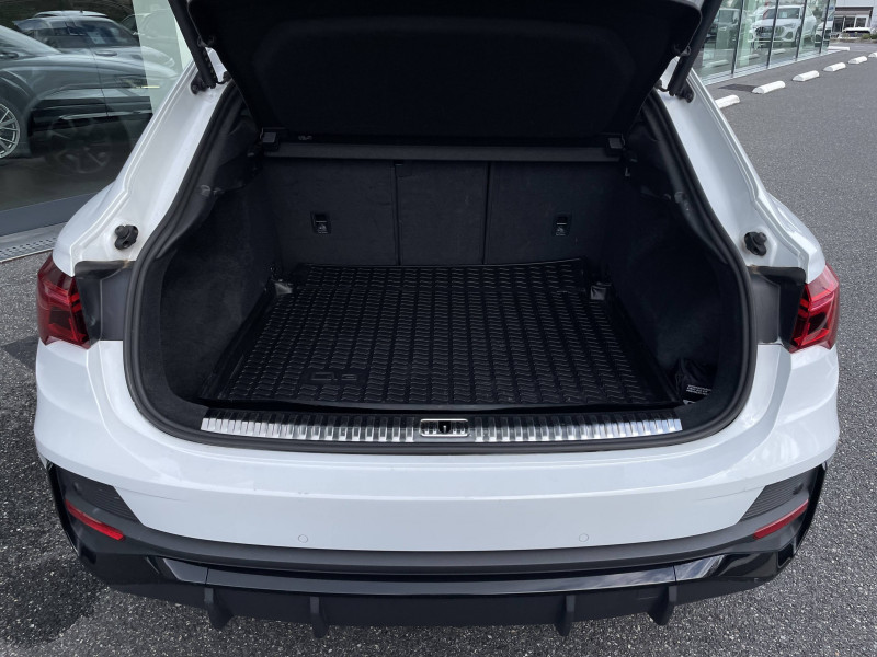 Audi Q3 Sportback Q3 Sportback 35 TDI 150 ch S tronic 7 S line 5p  occasion  Onet-le-Chteau - photo n7