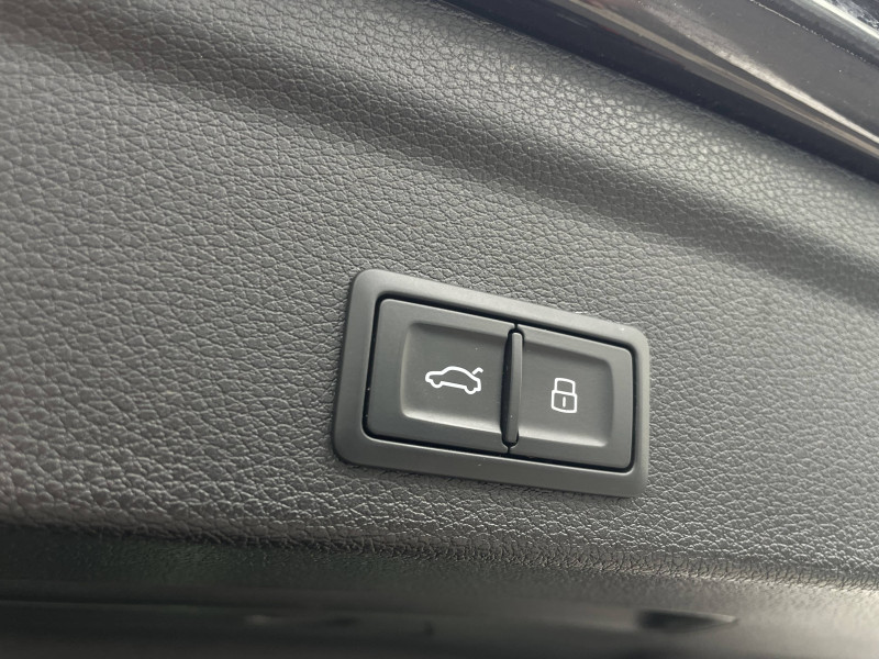 Audi Q3 Sportback Q3 Sportback 35 TDI 150 ch S tronic 7 S line 5p  occasion  Onet-le-Chteau - photo n8