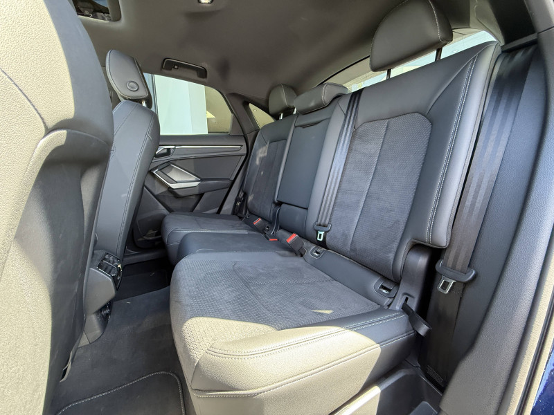 Audi Q3 Sportback Q3 Sportback 35 TDI 150 ch S tronic 7 S line 5p  occasion  Onet-le-Chteau - photo n8