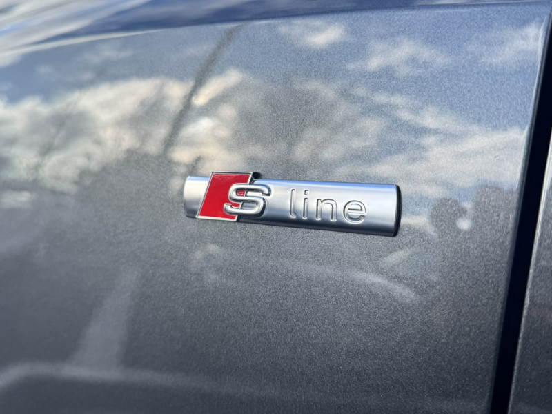 Audi Q3 Sportback Q3 Sportback 35 TDI 150 ch S tronic 7 S line plus 5p  occasion � Onet-le-Ch�teau - photo n�12