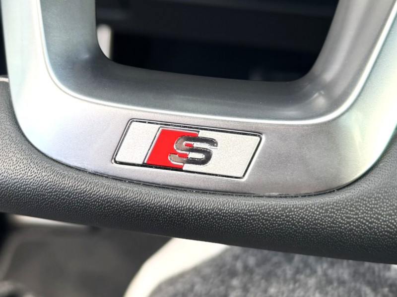 Audi Q3 Sportback Q3 Sportback 35 TDI 150 ch S tronic 7 S line plus 5p  occasion � Onet-le-Ch�teau - photo n�7