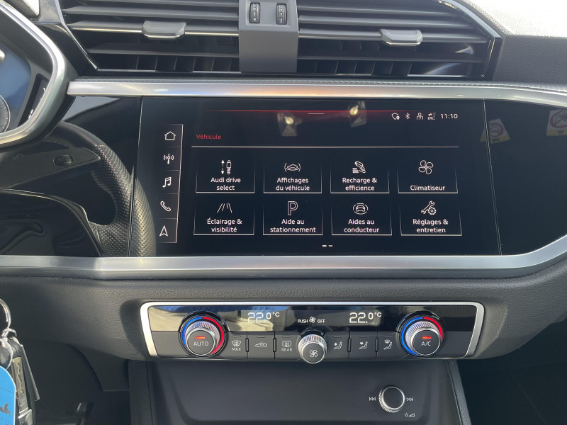 Audi Q3 Sportback Q3 Sportback 45 TFSIe  245 ch S tronic 6 S line 5p  occasion à Onet-le-Chteau - photo n°14