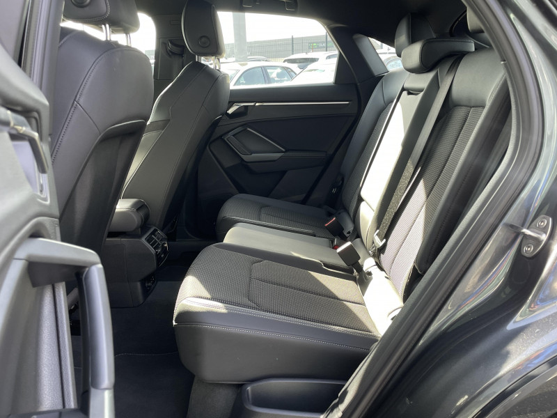 Audi Q3 Sportback Q3 Sportback 45 TFSIe  245 ch S tronic 6 S line 5p  occasion  Onet-le-Chteau - photo n20